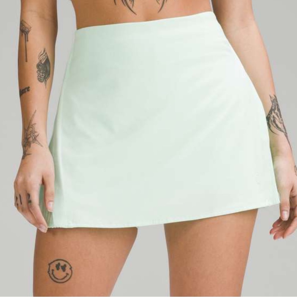 Lululemon Peek Pleat High-Rise Tennis Skirt Mint Moment Size 4 Green Pickleball